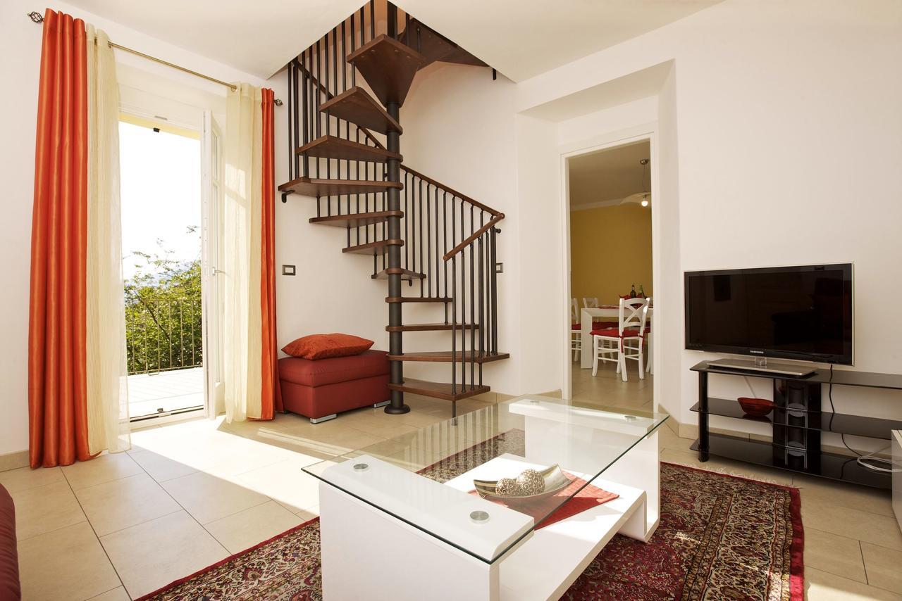 La Tranquillita Apartment Oggebbio Bagian luar foto