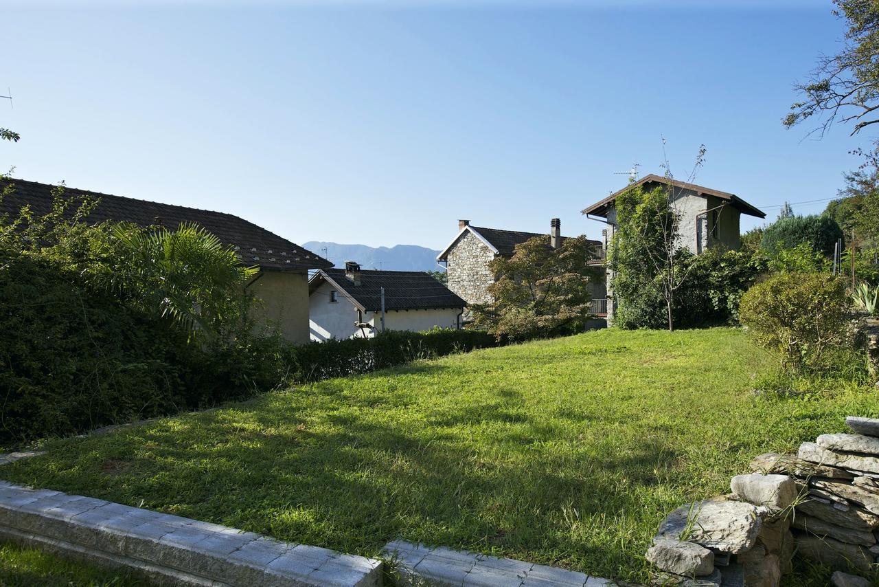 La Tranquillita Apartment Oggebbio Bagian luar foto