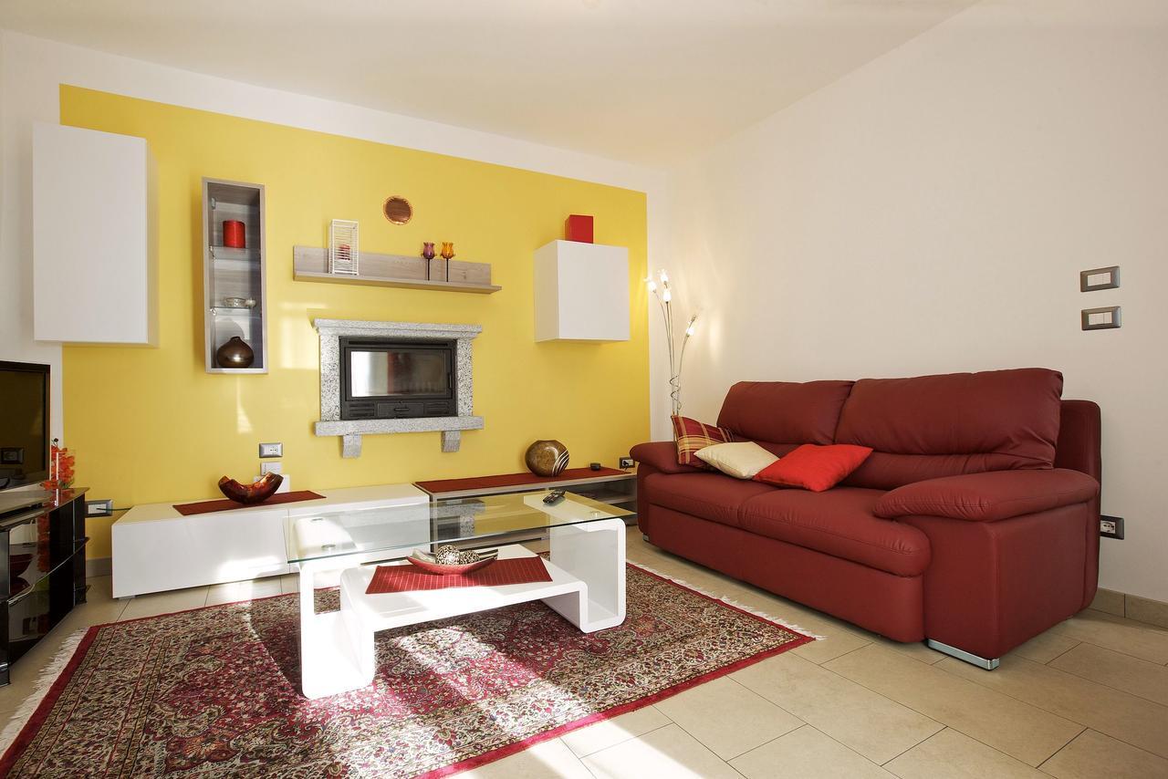 La Tranquillita Apartment Oggebbio Bagian luar foto